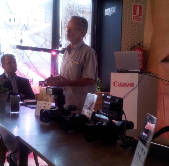 Fernando-Colomo-en-la-prese
