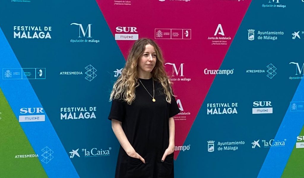 Pilar Palomero, directora de 'Las niñas', en un photocall del Festival de Málaga
