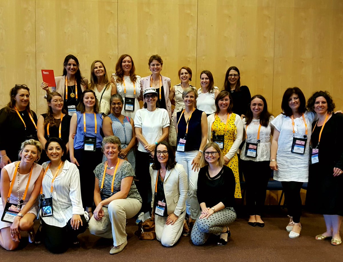 Mentoras y alumnas de una edición anterior del Women's Cinema Leadership de UNIC.