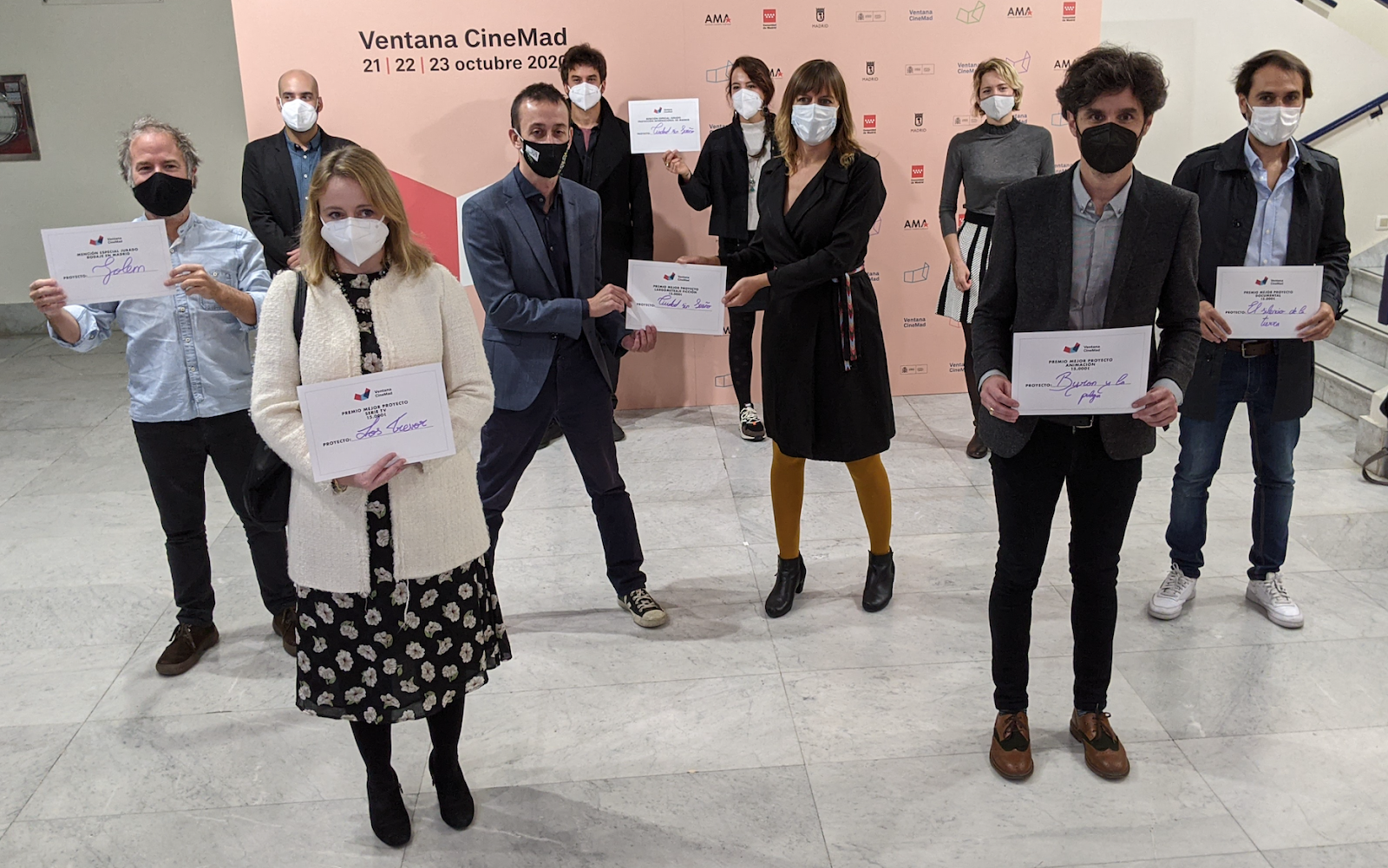 Foto con los responsables de los proyectos ganadores en Ventana CineMad 2020.