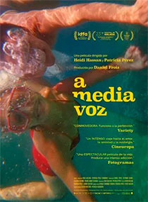 A media voz estreno