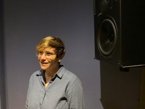 Yasmina Praderas, mezcladora en Deluxe.