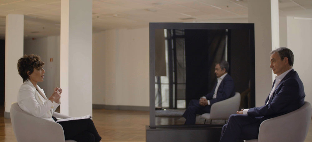 Rajoy y Zapatero recorren con Sonsoles Ónega el fenómeno del 15M en Cuatro
