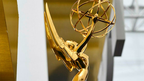 ‘The Crown’ y ‘The Mandalorian’ lideran las nominaciones de los Emmy con empate