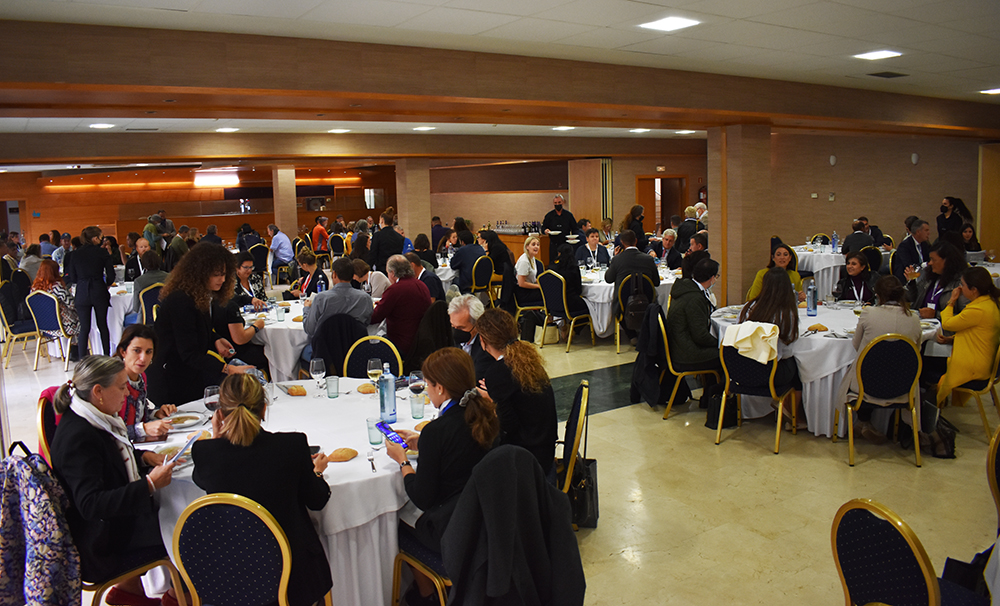 Las comidas eran también una oportunidad para estrechar lazos entre localizadores y destinos.